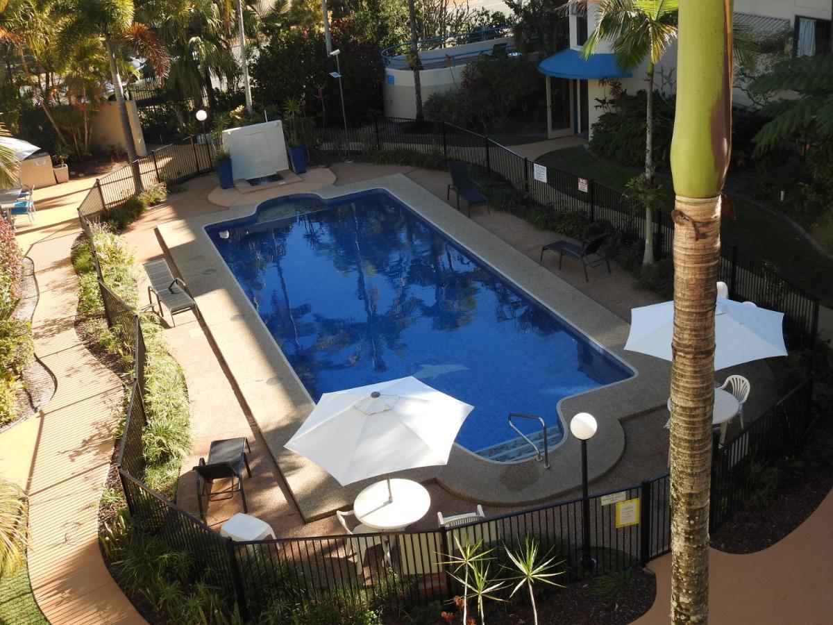 Placid Waters Holiday Apartments Bongaree Buitenkant foto